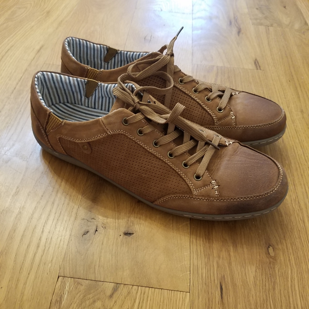 Muk Luks suede shoes - Picture 3 of 6